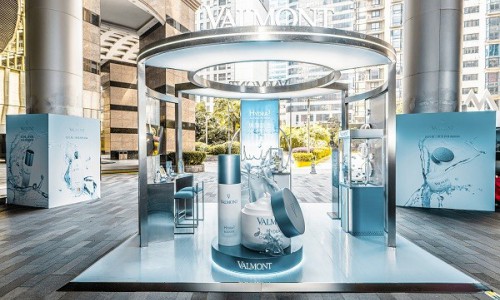 VALMONT法儿曼「HYDRA³三重柔润补湿系列」限时快闪空间登陆南京金鹰广场
